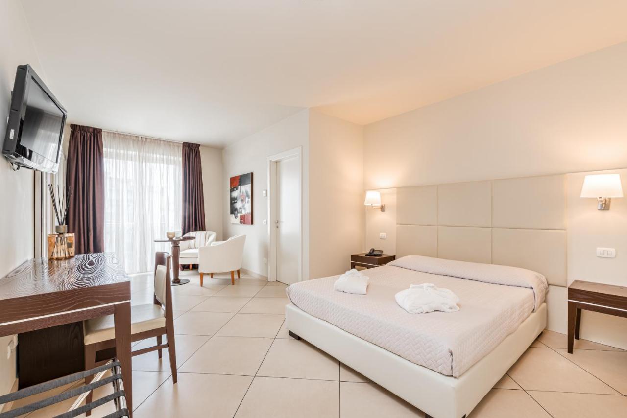 Hotel & Residence Exclusive Marina di Carrara Kültér fotó