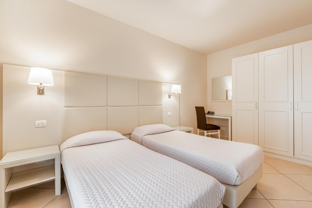 Hotel & Residence Exclusive Marina di Carrara Kültér fotó