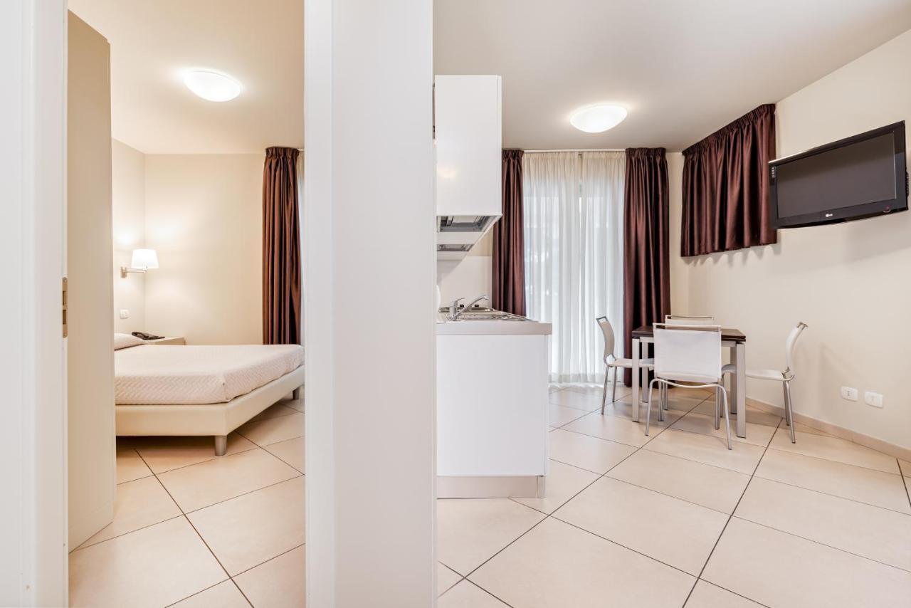 Hotel & Residence Exclusive Marina di Carrara Kültér fotó